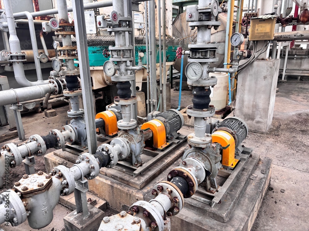 Comparing End Suction and Inline Centrifugal Pumps for Efficient Facility Planning